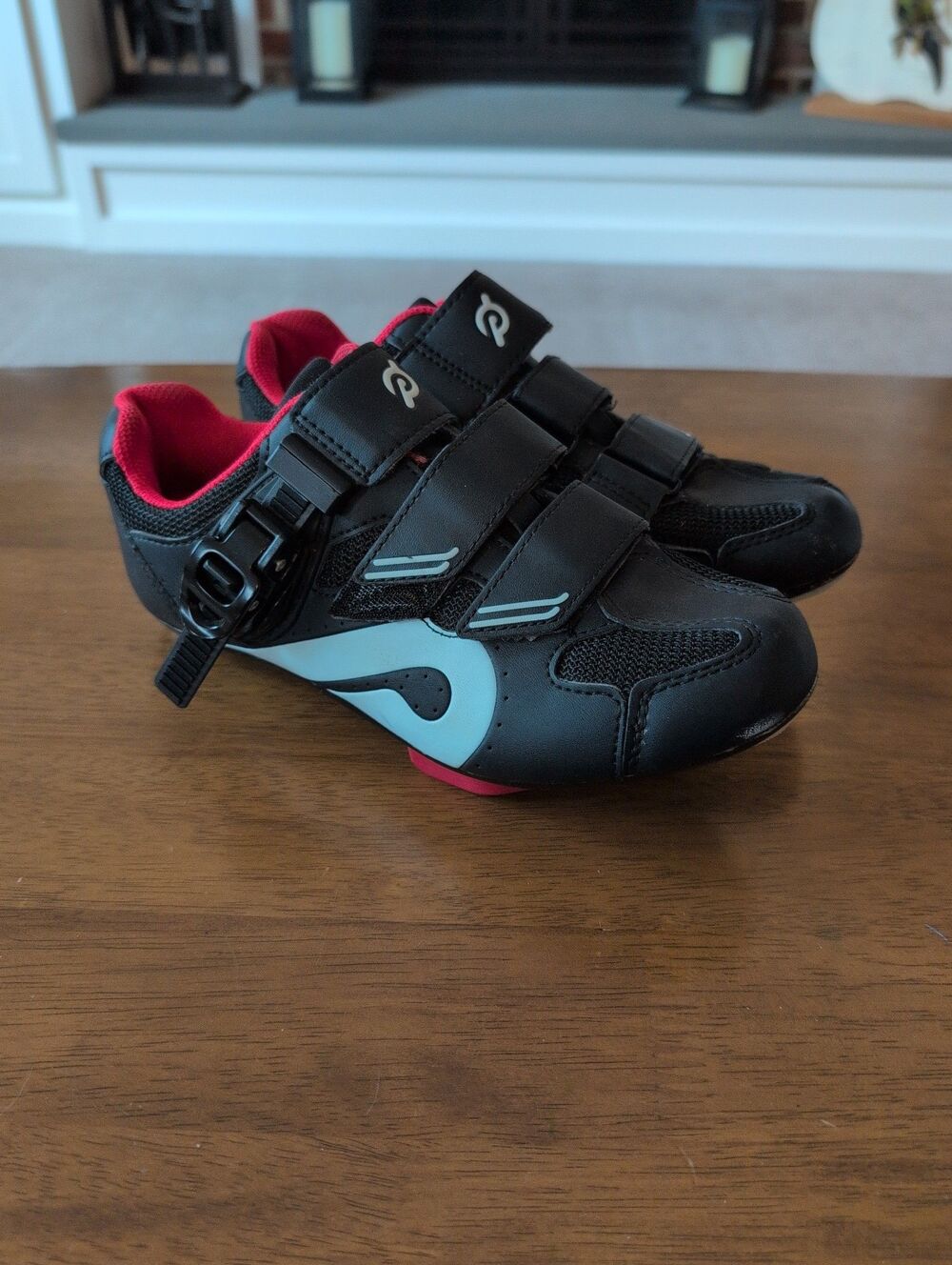 EUC Peloton cycling bike shoes with look delta cleats EU 38 US women's 7